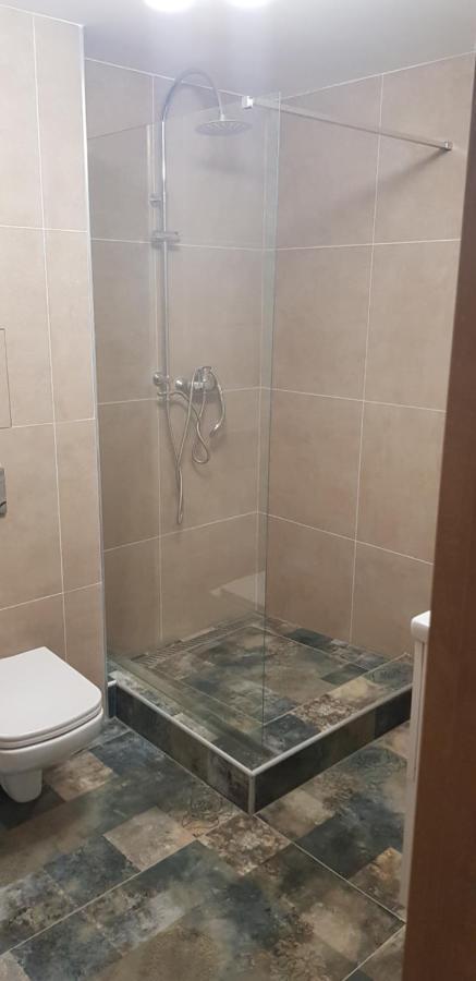 Apartman Greenside Михаловце Екстериор снимка